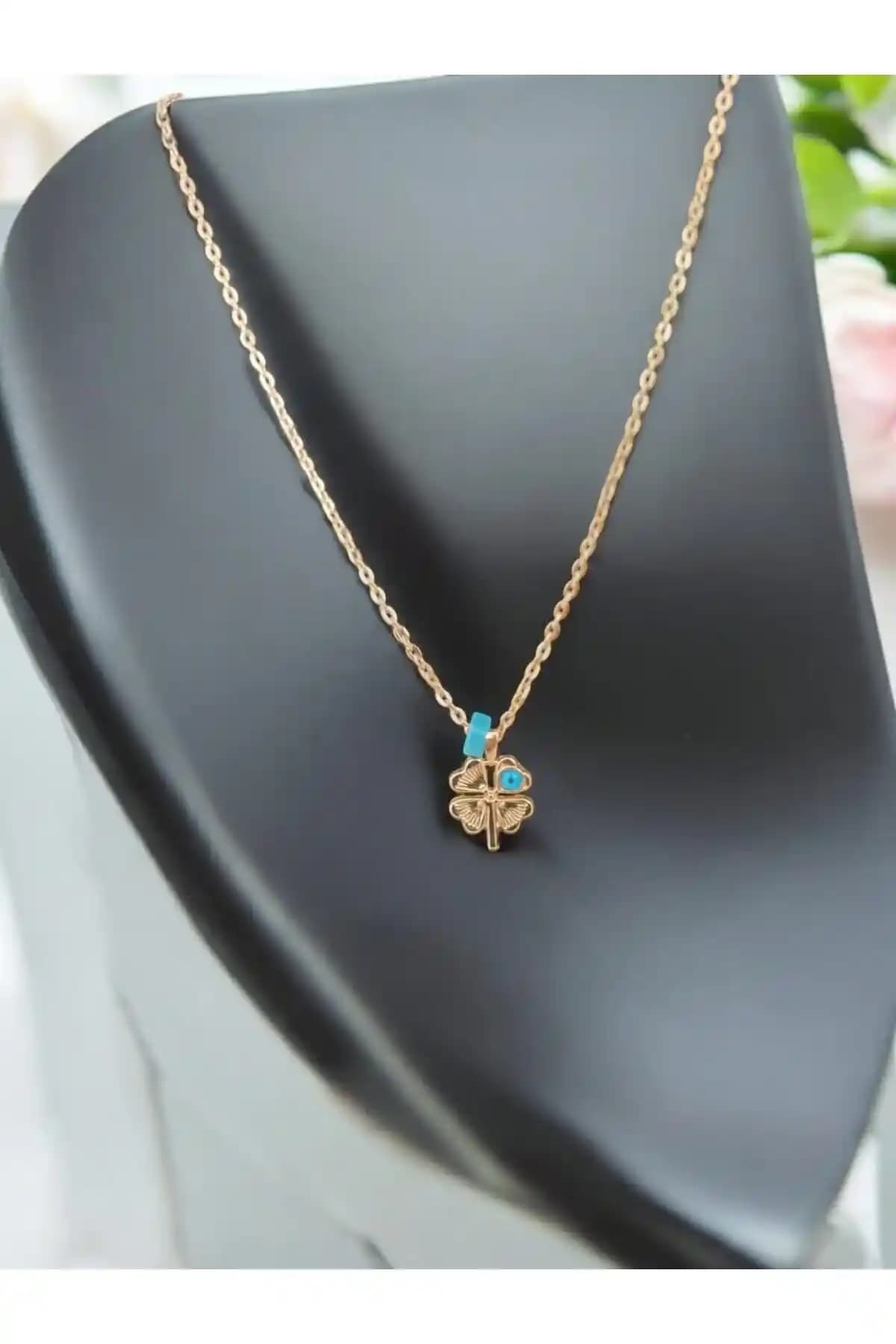 Altın Kaplama Kolye: Zarif Tasarım ve Estetik Detaylar ile Şıklık Yaratın