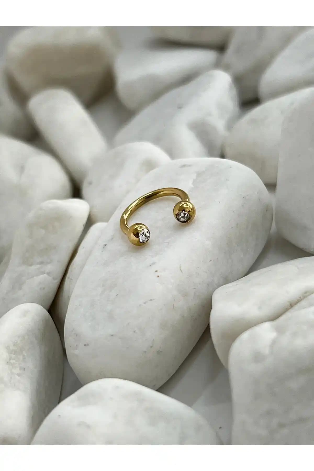 Altın ve Çelik Metal Dayanıklılığı ile Piercing Güvenliği ve Sağlık Perspektifi