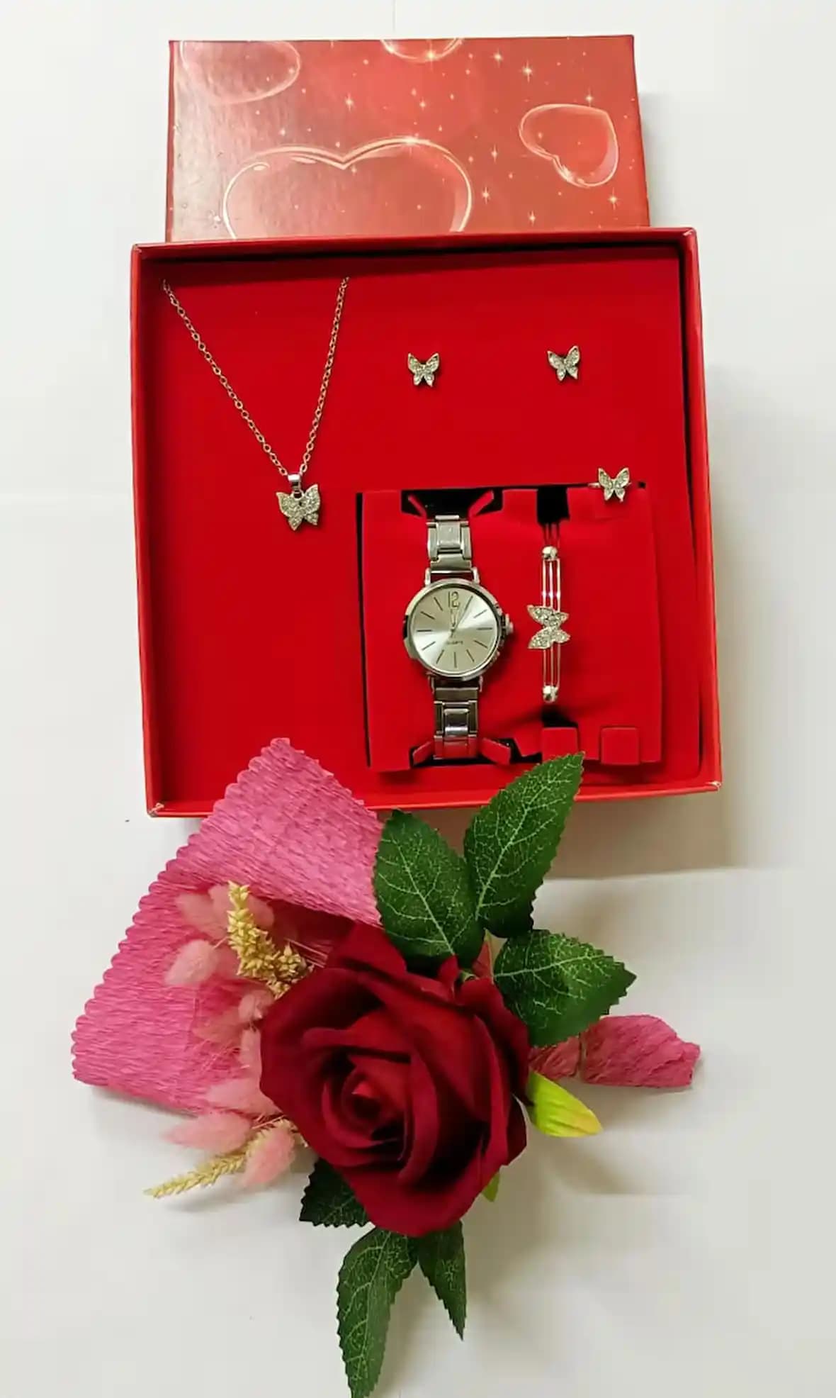 Anlamlı Işıklı Mini Takı Setleri: Kişisel İfade ve Moda Trendlerinin Yeni Yüzü