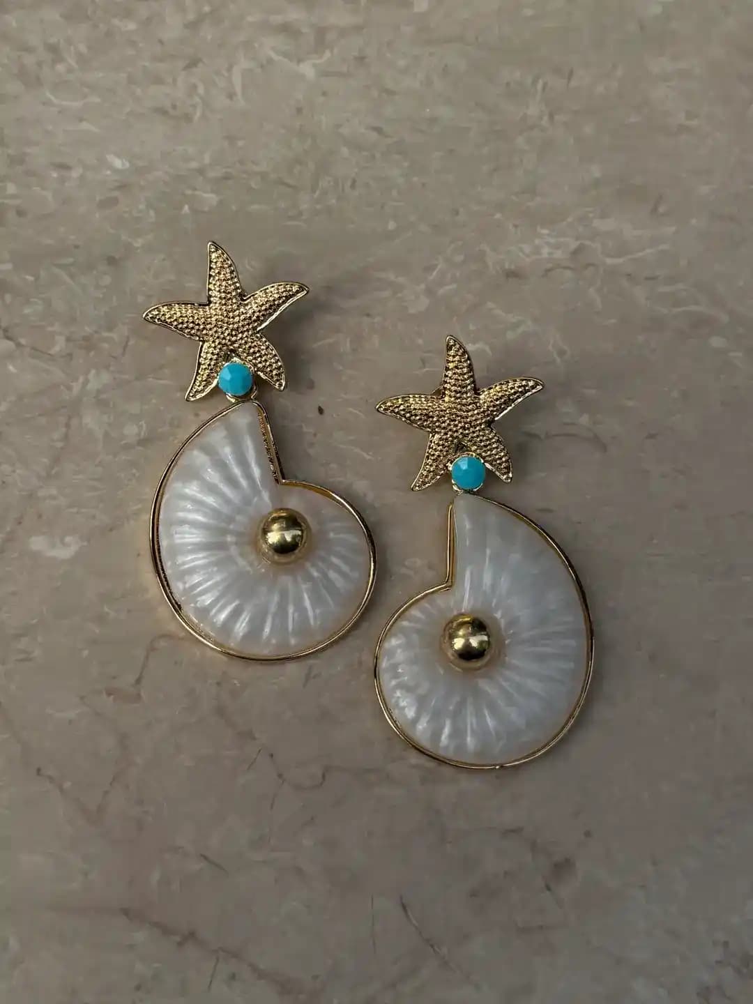 Deniz Yılzı Küpe Modelleri: Doğadan İlham Alan Şık ve Organik Takı Seçenekleri