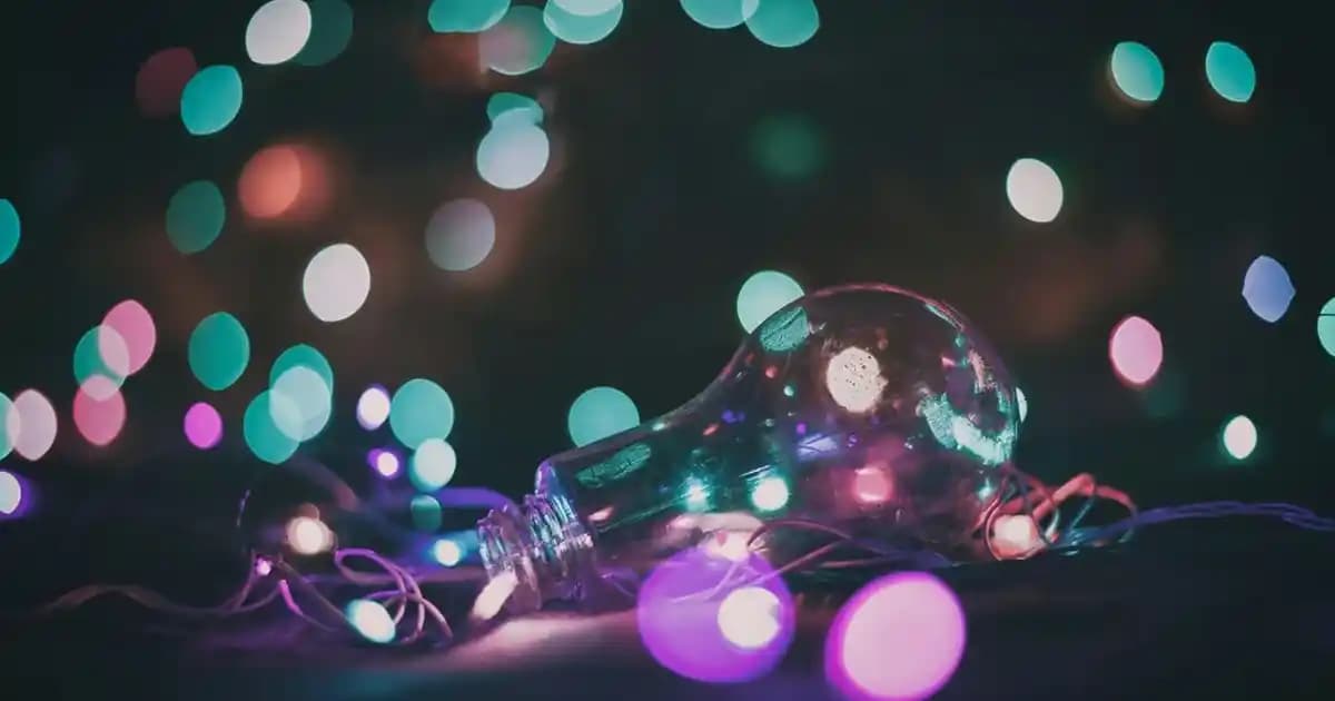 Deri Erkek Süet Bot Modelleri: Şıklık ve Fonksiyonellik Bir Arada