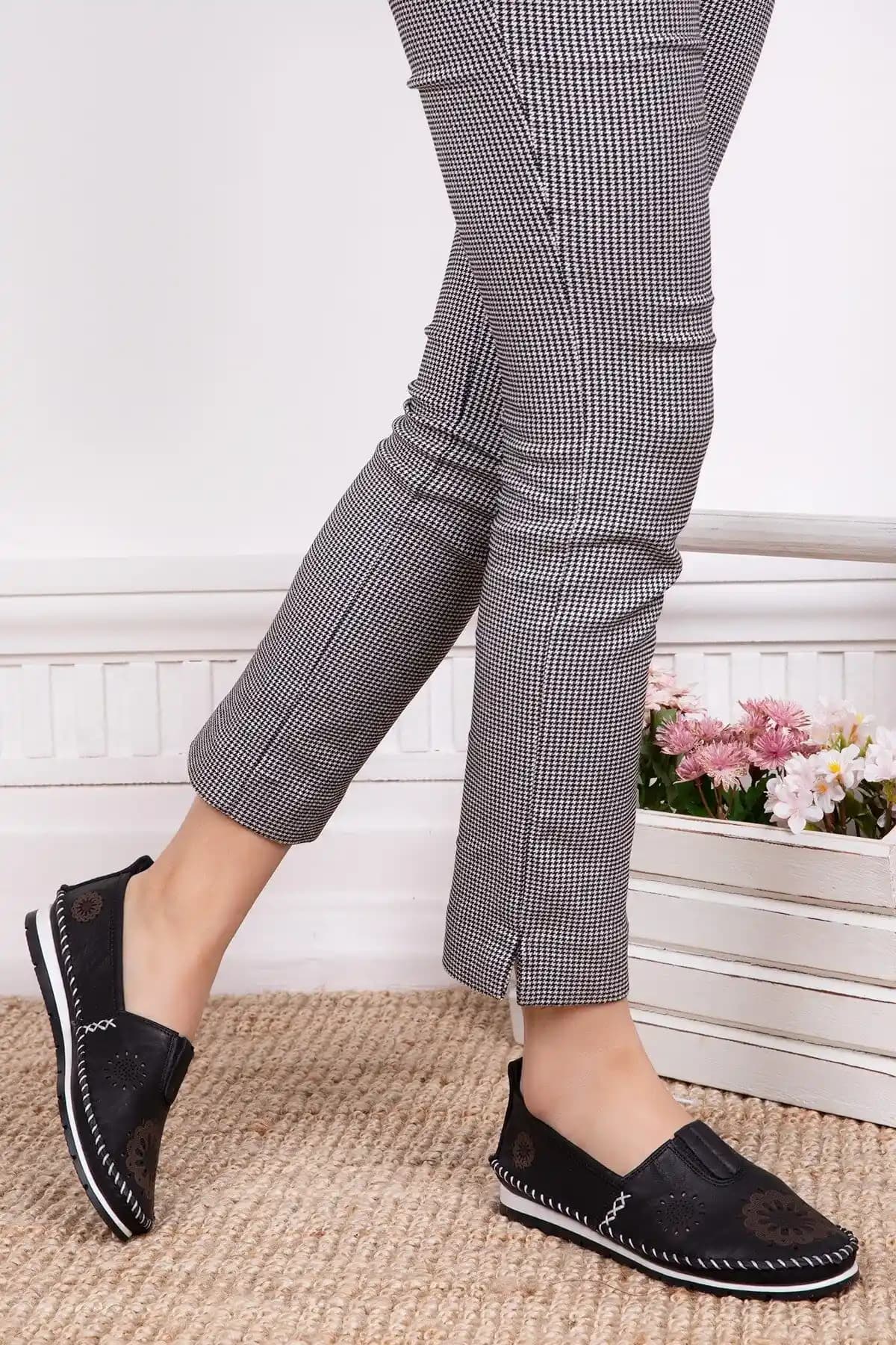 Deripabuc Babet Karşılaştırması Gri ve Siyah Renk Seçenekleri Üzerinden Detaylı İnceleme