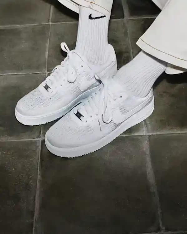 Erkek Air Force Ayakkabıları Modelleri ve Stil Analizi Günlük ve Spor Kullanım İçin