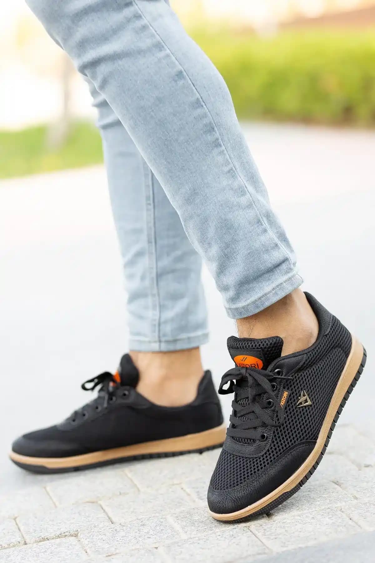 Erkek Ayakkabısı Trendleri 2024: Klasik ve Spor Modellerin Güncel Durumu