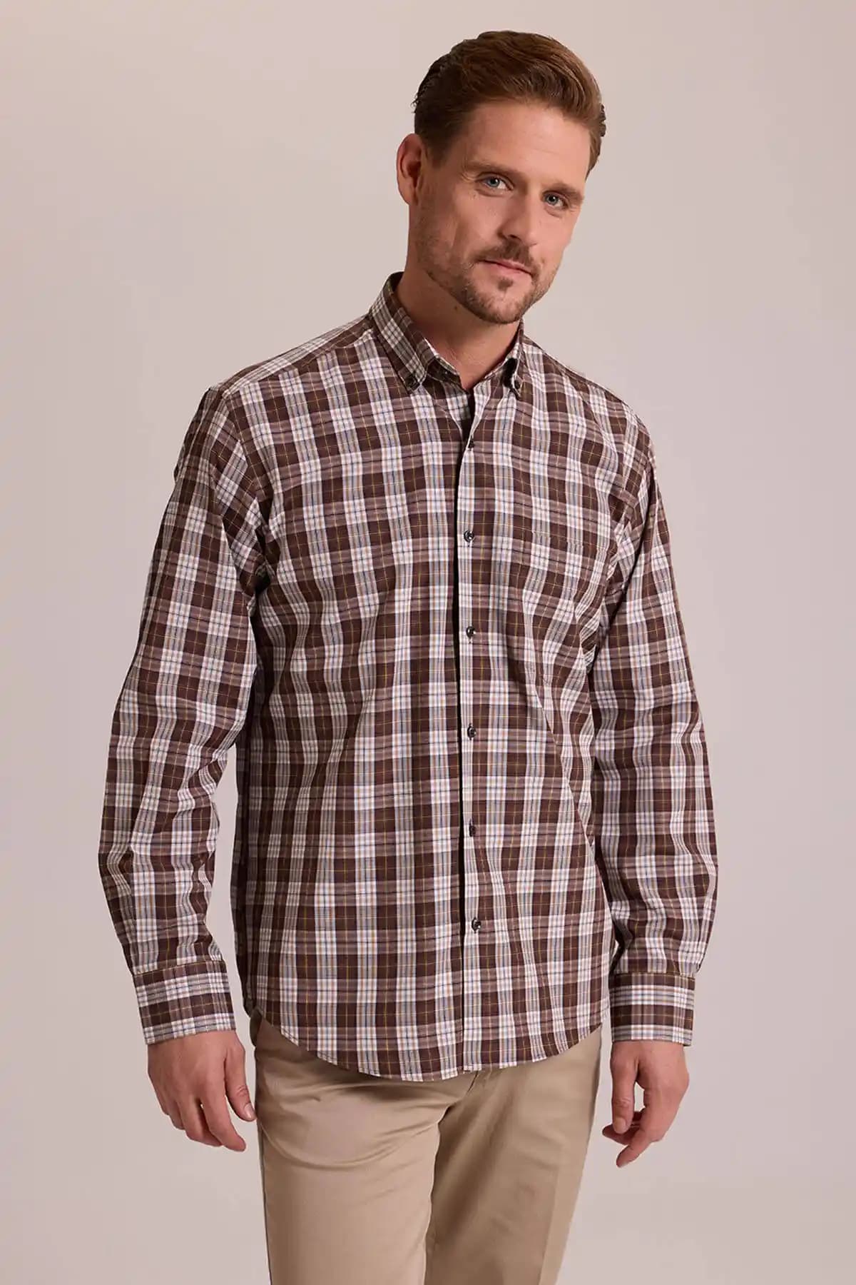 Erkek Gömlek Şıklığını Yakalamak İçin Temel ve Detaylı Stil İpuçları