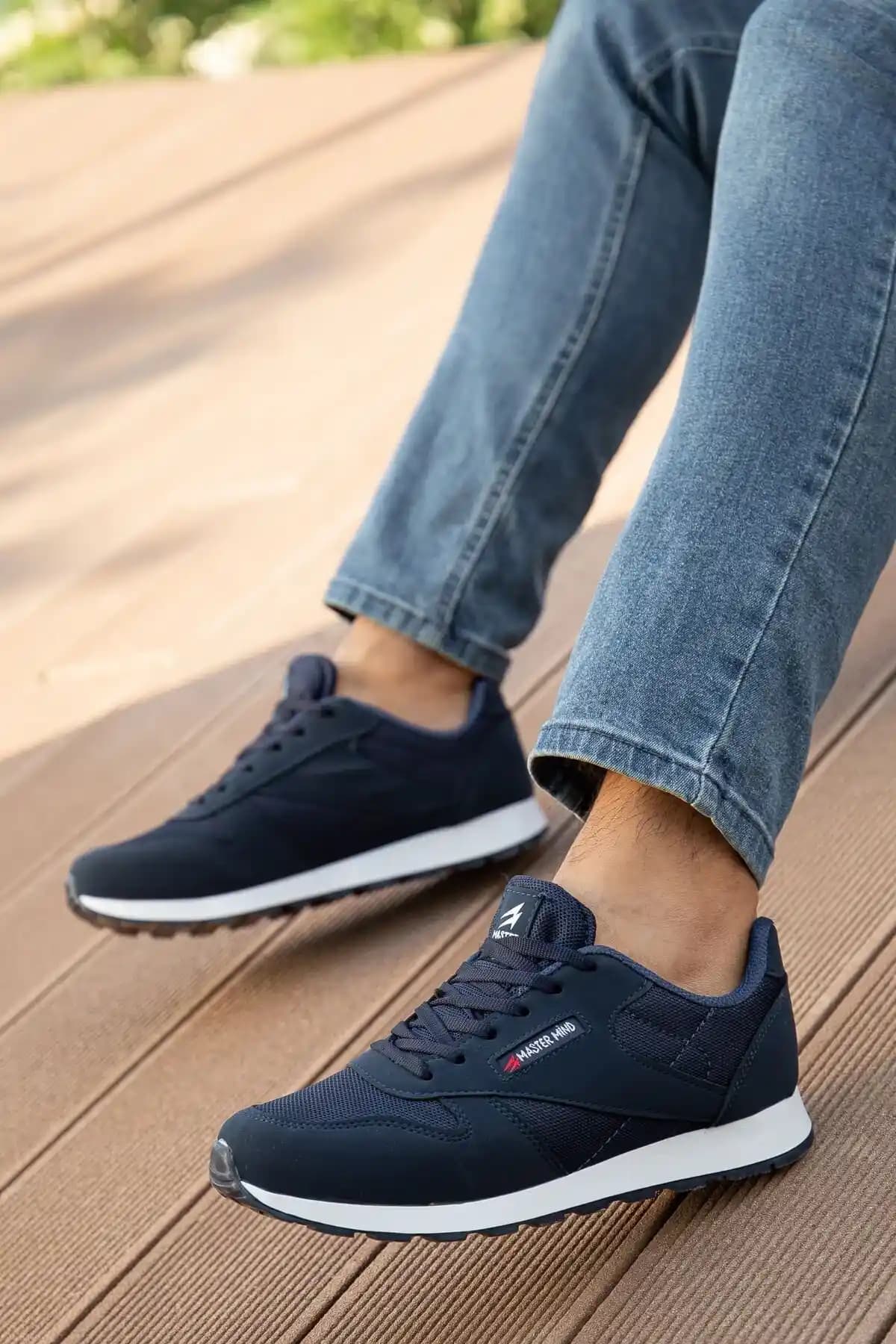 Erkekler İçin Konforlu Sneakers Seçenekleri Güncel Trendler ve Özellikler