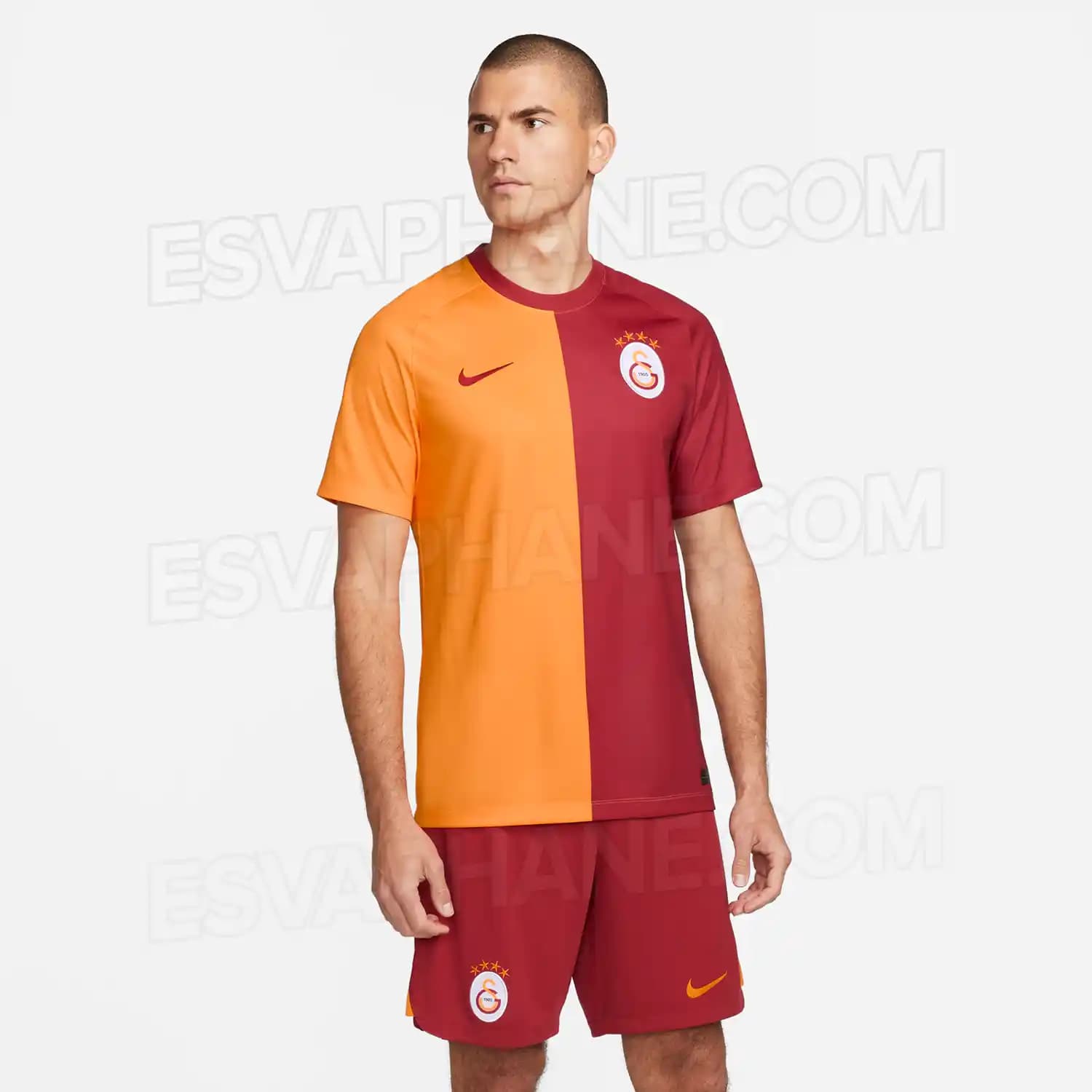 Galatasaray Renkleri: Anlamı ve Moda Trendlerindeki Yeri Hakkında Detaylı Bilgi