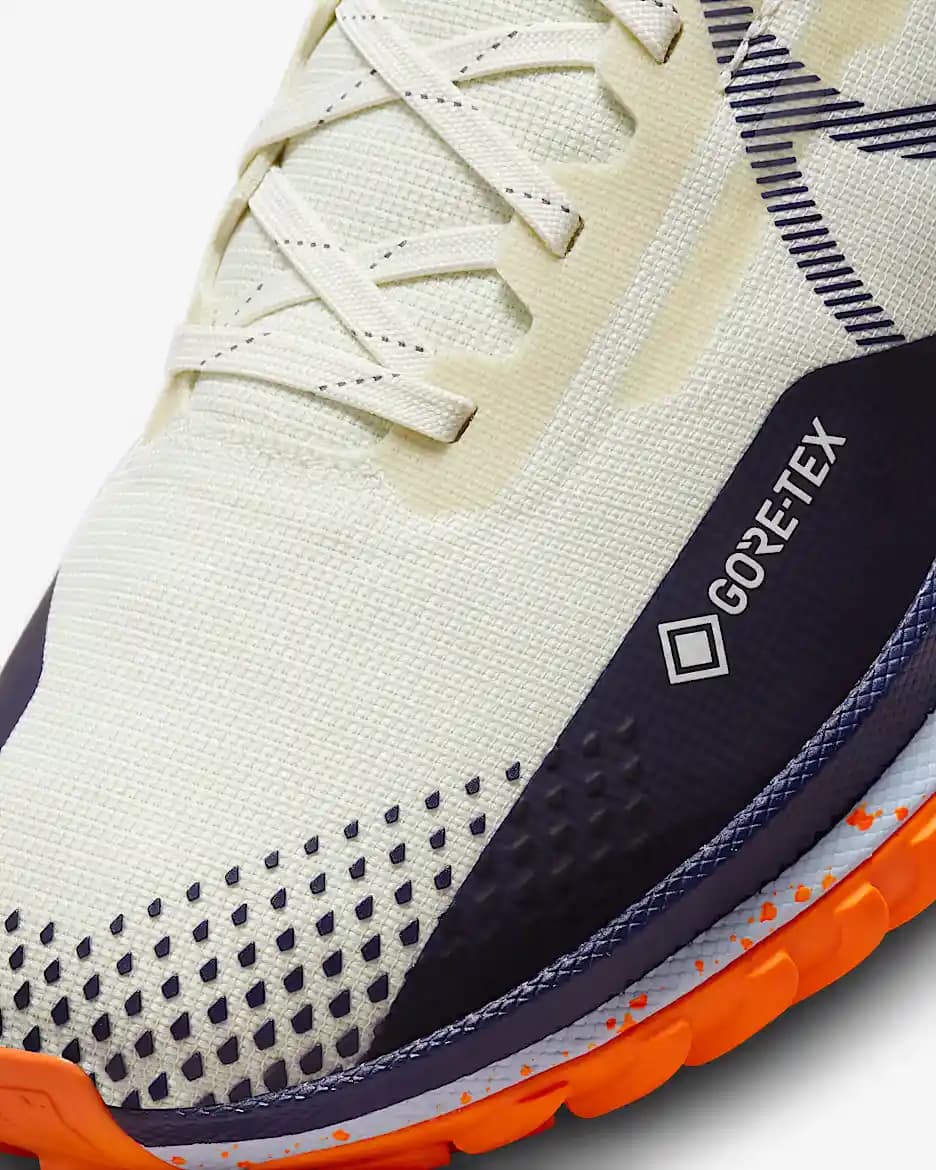 Gore-Tex Kaplamalı Trail Koşu Ayakkabıları: Dayanıklılık ve Konforun Birleşimi