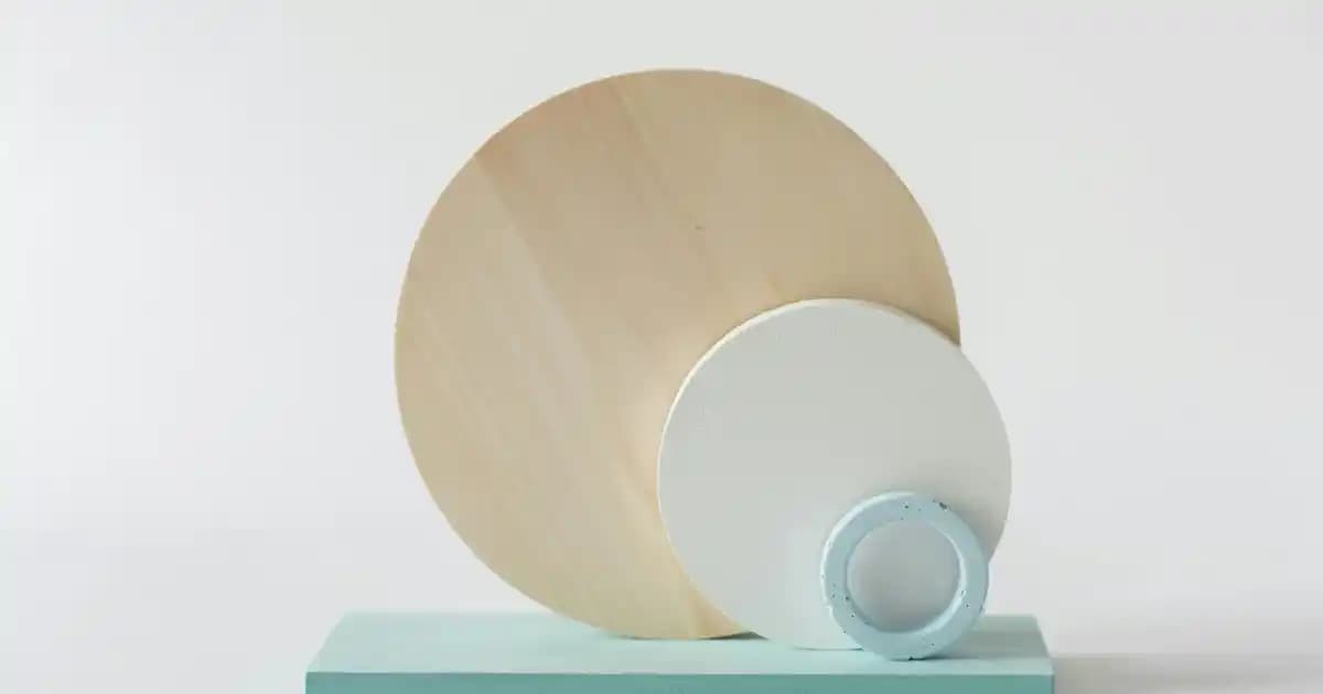 Güç Bileklikleri: Modern Tasarımlar ve Fonksiyonel Akıllı Aksesuarlar