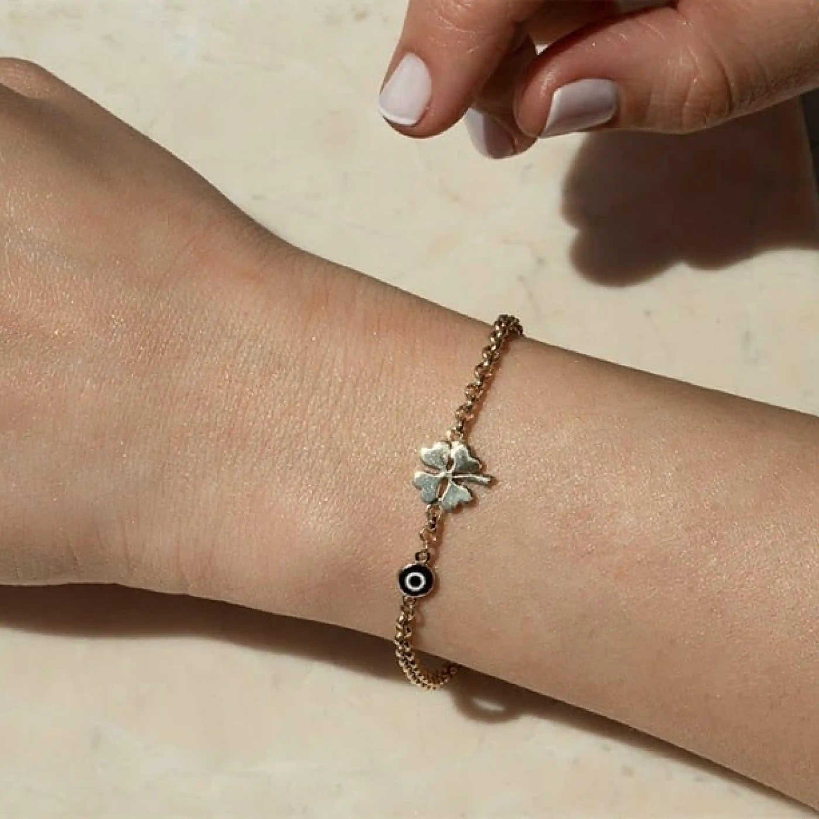 Güçsüz Bileklikler: Kullanım Amaçlarına Göre Seçim ve Özellikler