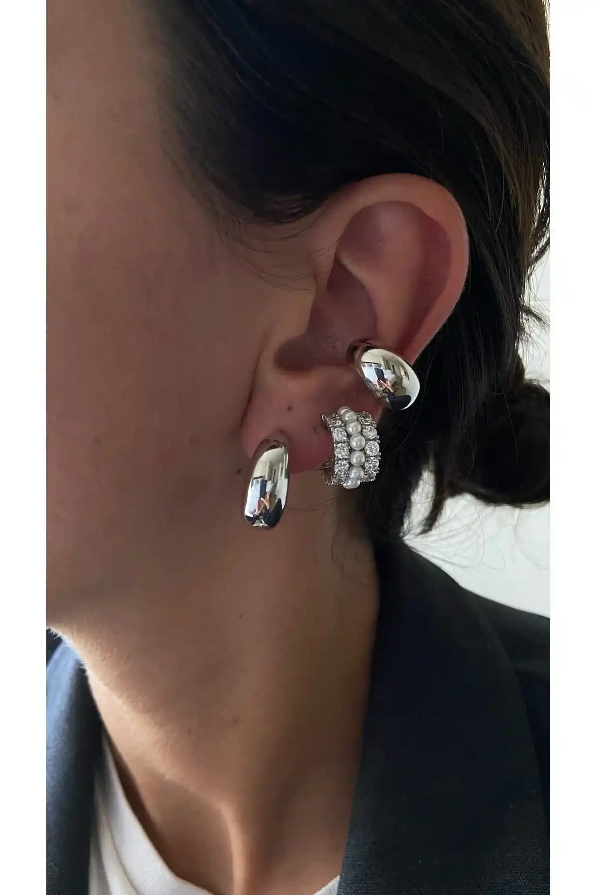 Gülşah Sezer'in Küpe Modelleri ve Moda Takı Tasarımında Yenilikçi Yaklaşımlar