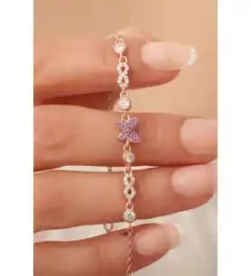 Gümüş Bileklik ve Kelebek Figürlü Alternatif Takı Tasarımları