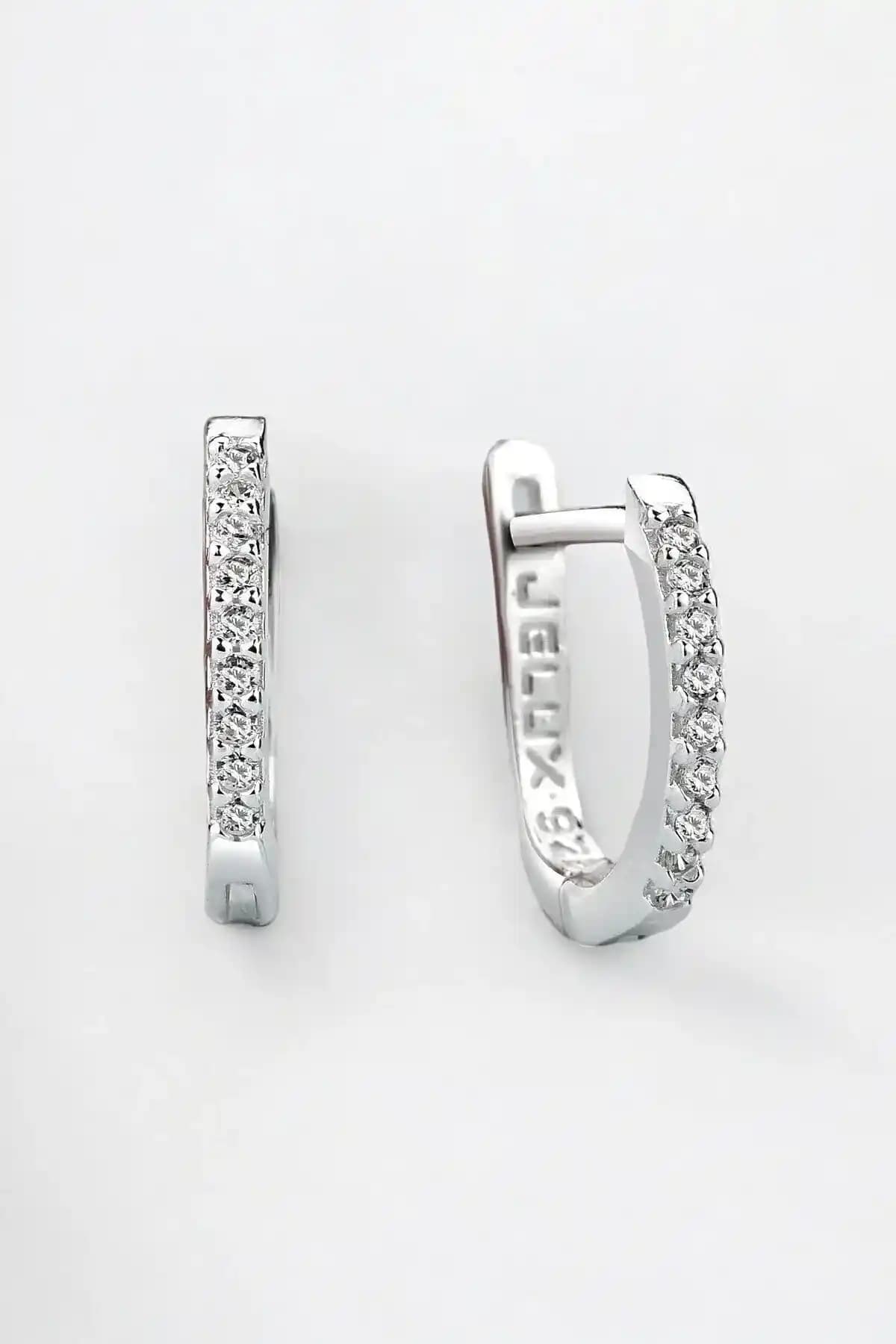 Gümüş Takı ve Küpe Seçiminde Dikkat Edilmesi Gerekenler ve Trendler