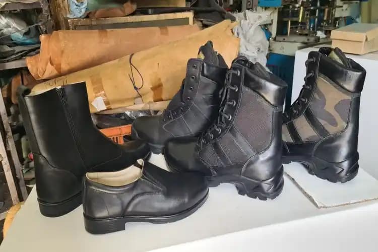 Güncel Askeri Bot Modelleri ve Teknolojik Özellikleri Analizi