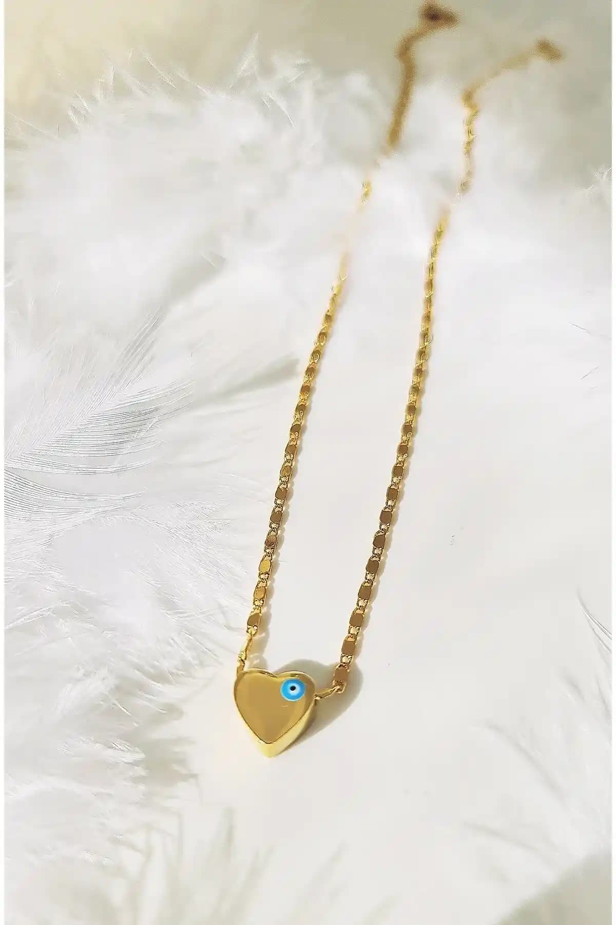 İnce Zincirli Altın Kaplama Nazar Kolye: Zarif ve Anlamlı Takı Seçenekleri