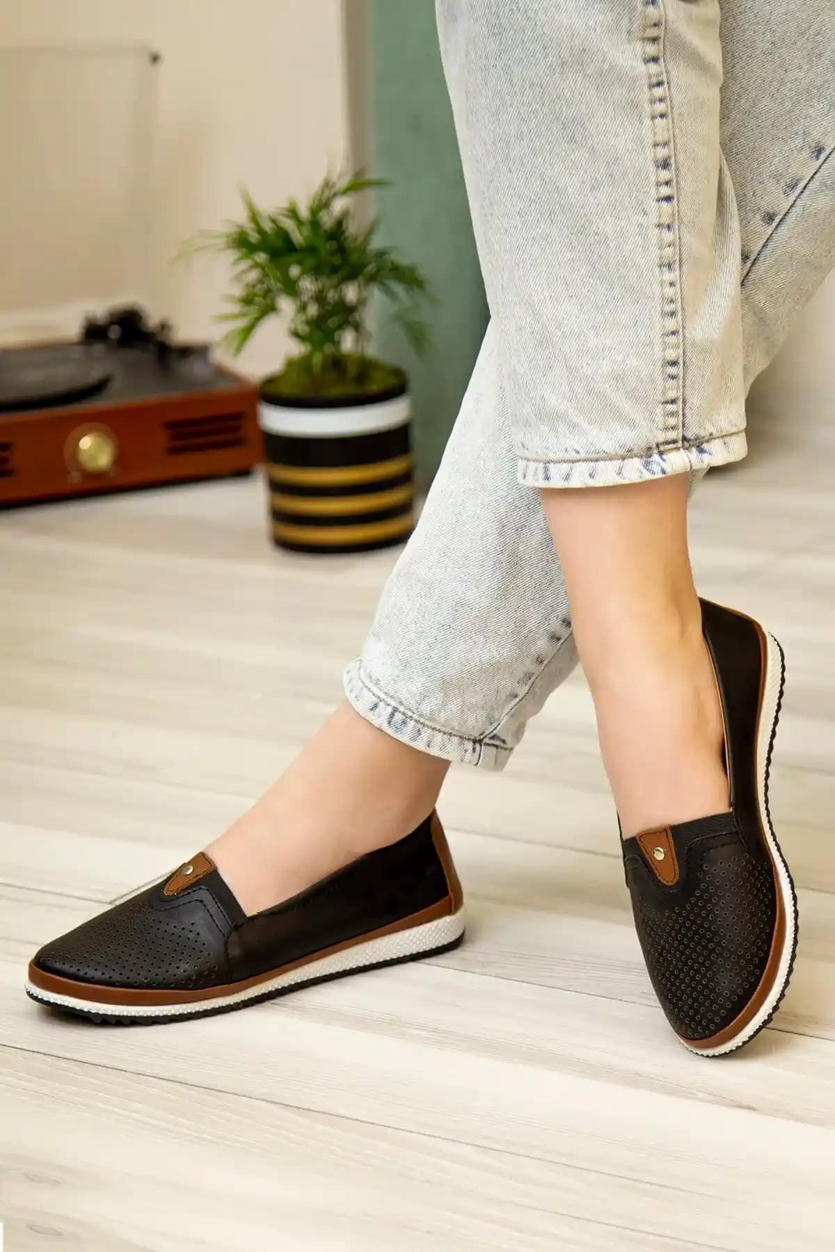 Kadınlar İçin Ortopedik Ayakkabılar: Özellikleri, Kullanım Alanları ve Ewen İsmi Anlamı