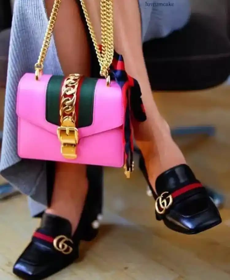 Kalça Protezi Sonrası Güvenli Seyahat ve Uçuş İçin Öneriler ve Dikkat Edilmesi Gerekenler