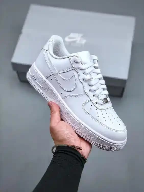 Nike Air Force 1 Ayakkabısının Özellikleri ve Günümüzdeki Yeri Analizi
