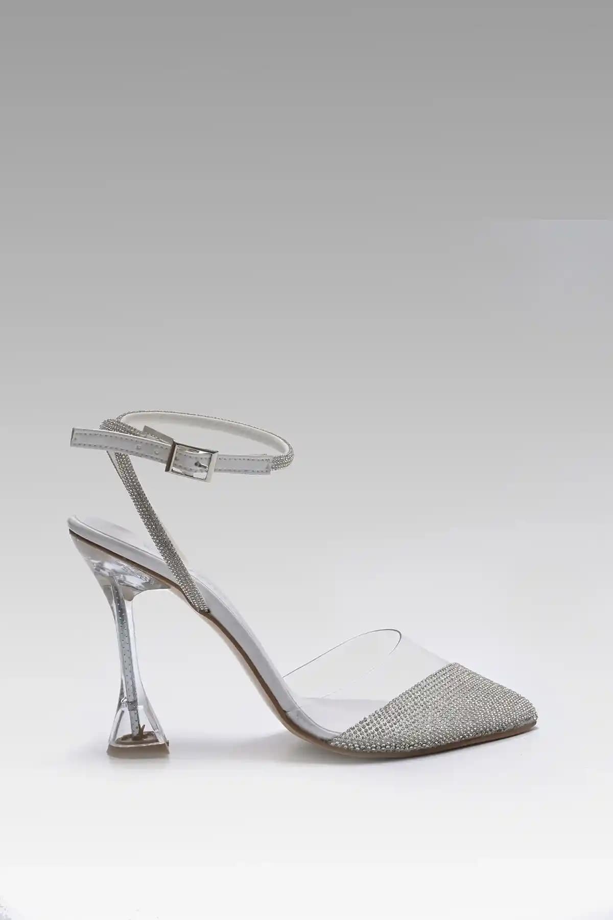 Taş Kaplamalı Abiye Ayakkabı Modelleri ve Özellikleri Hakkında Detaylı Bilgi