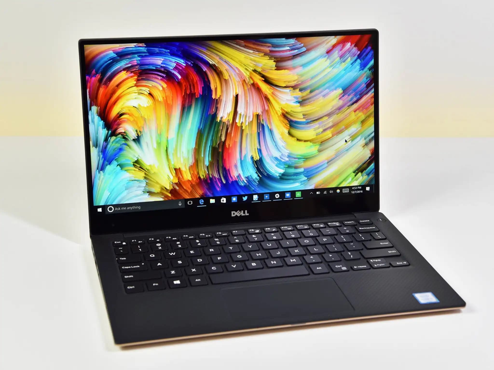Dell XPS 13 9360: Şık Tasarım ve Yüksek Performans Sunan İnce Dizüstü Bilgisayar