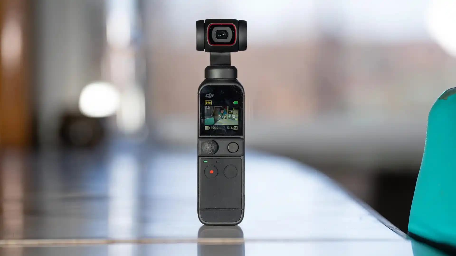 Vlog Kameraları: Dijital İçerik Üretiminde Kullanılan Temel Özellikler ve Seçim Kriterleri