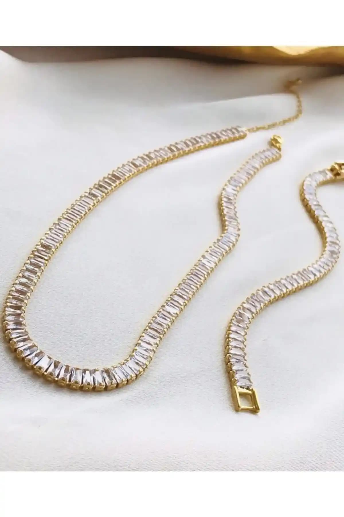 Elektronik ve Aksesuarlar Kategorisinde Güncel Takı ve Teknolojik Ürünler Rehberi