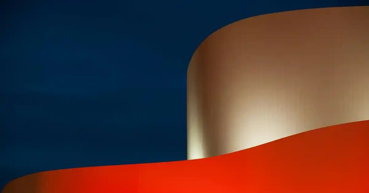 Erkek Sneaker Modelleri ve Konforlu Seçenekler Güncel Trendler ve Tasarım Özellikleri