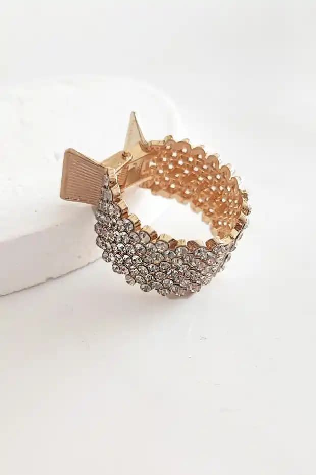 Güncel Takı Trendleri ve Kişisel Tarzınızı Yansıtmanın Yolları