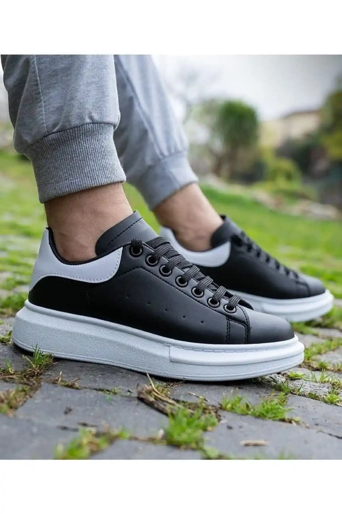 Günlük Kullanım İçin Siyah Beyaz Unisex Sneakerlar: Rahatlık ve Şıklığın Buluşması
