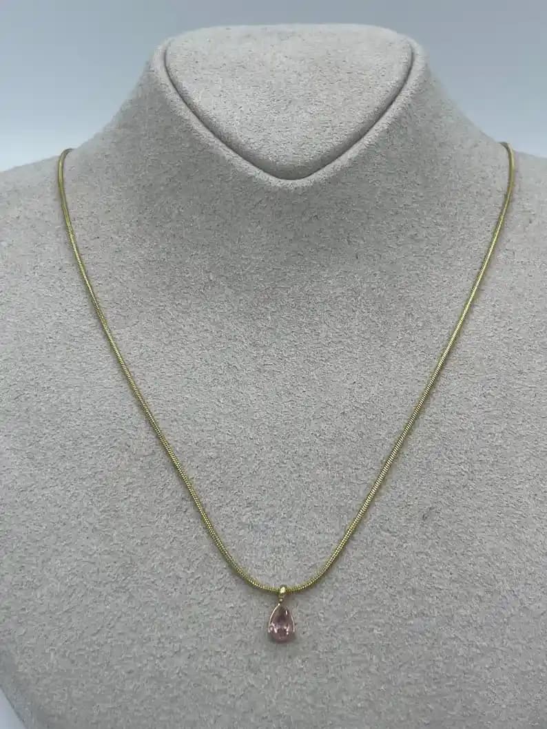 Günlük Kullanım İçin Zarif ve Hafif Tasarımlı Kolye Modelleri