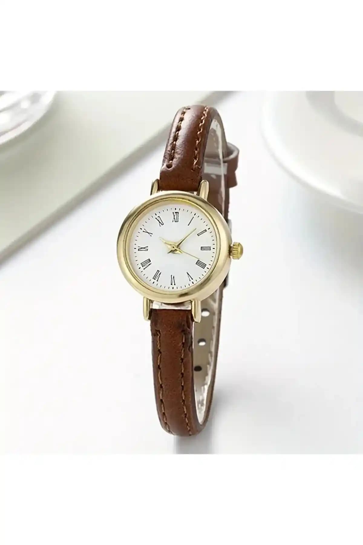 Kadınlar İçin Retro Kol Saatleri: Zamansız Şıklık ve Fonksiyonellik Rehberi