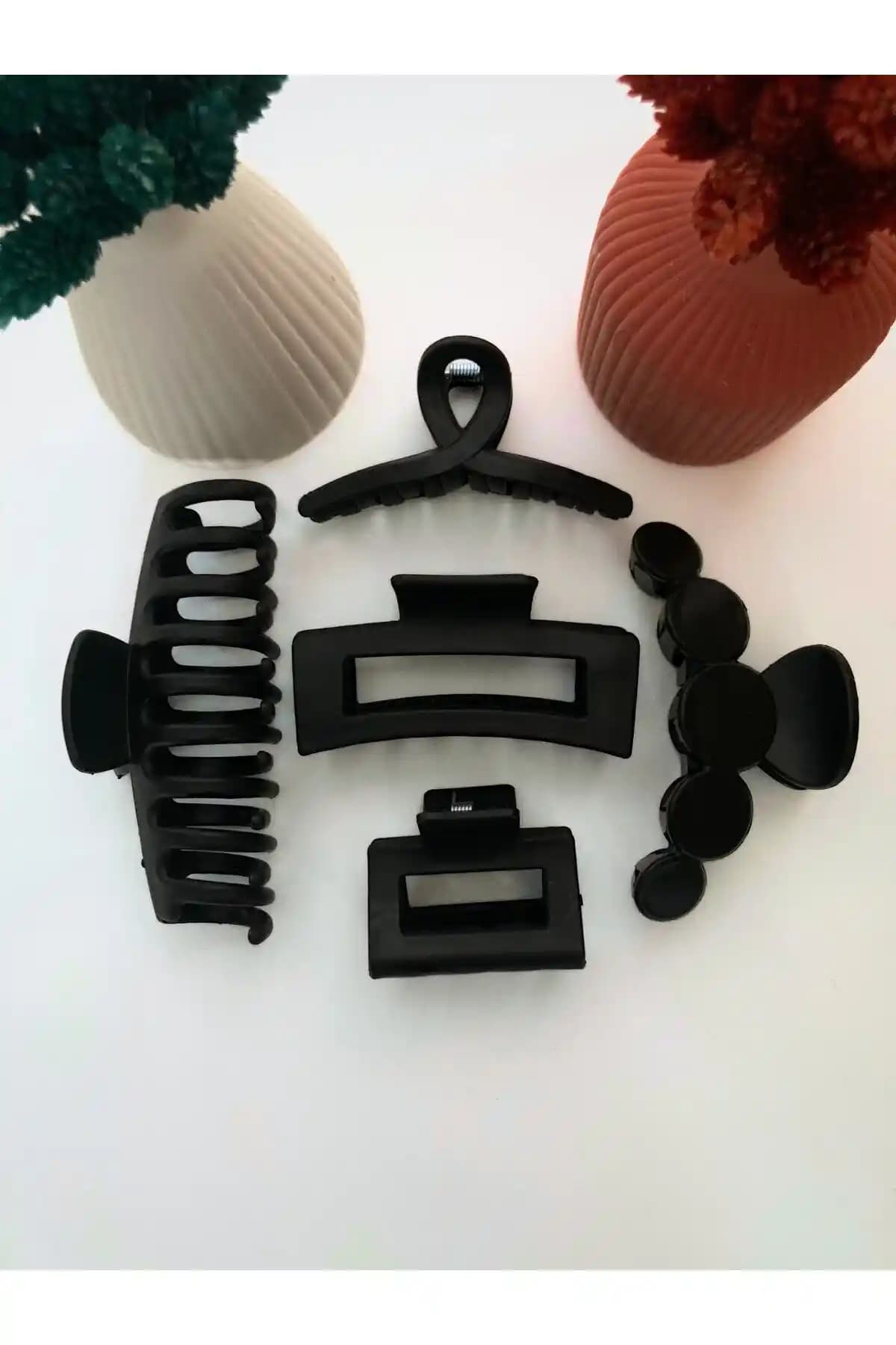 Kadınlar İçin Saç Tokası Seçiminde Estetik ve Fonksiyonellik Rehberi