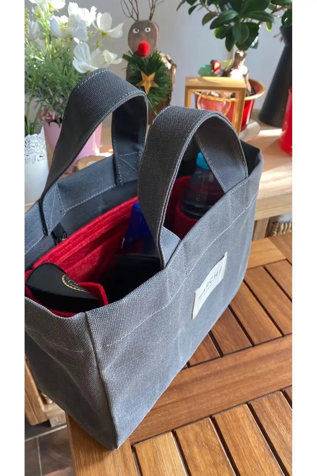 Keçe Organizer Çanta: Günlük Kullanım İçin Hafif ve Çok Fonksiyonlu Saklama Çözümü