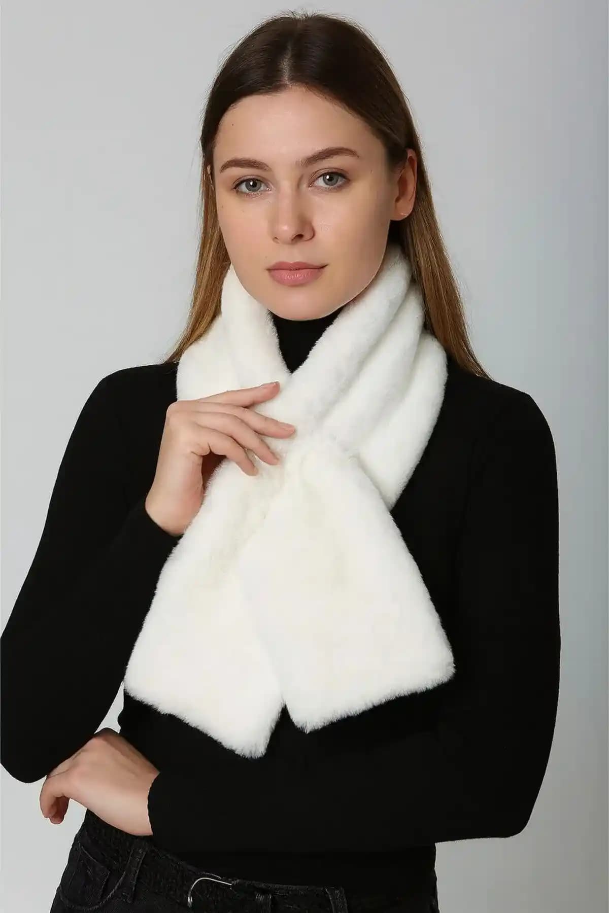 Kış Aylarında Peluş Boyunlukların Önemi ve Özellikleri Hakkında Detaylı Bilgi