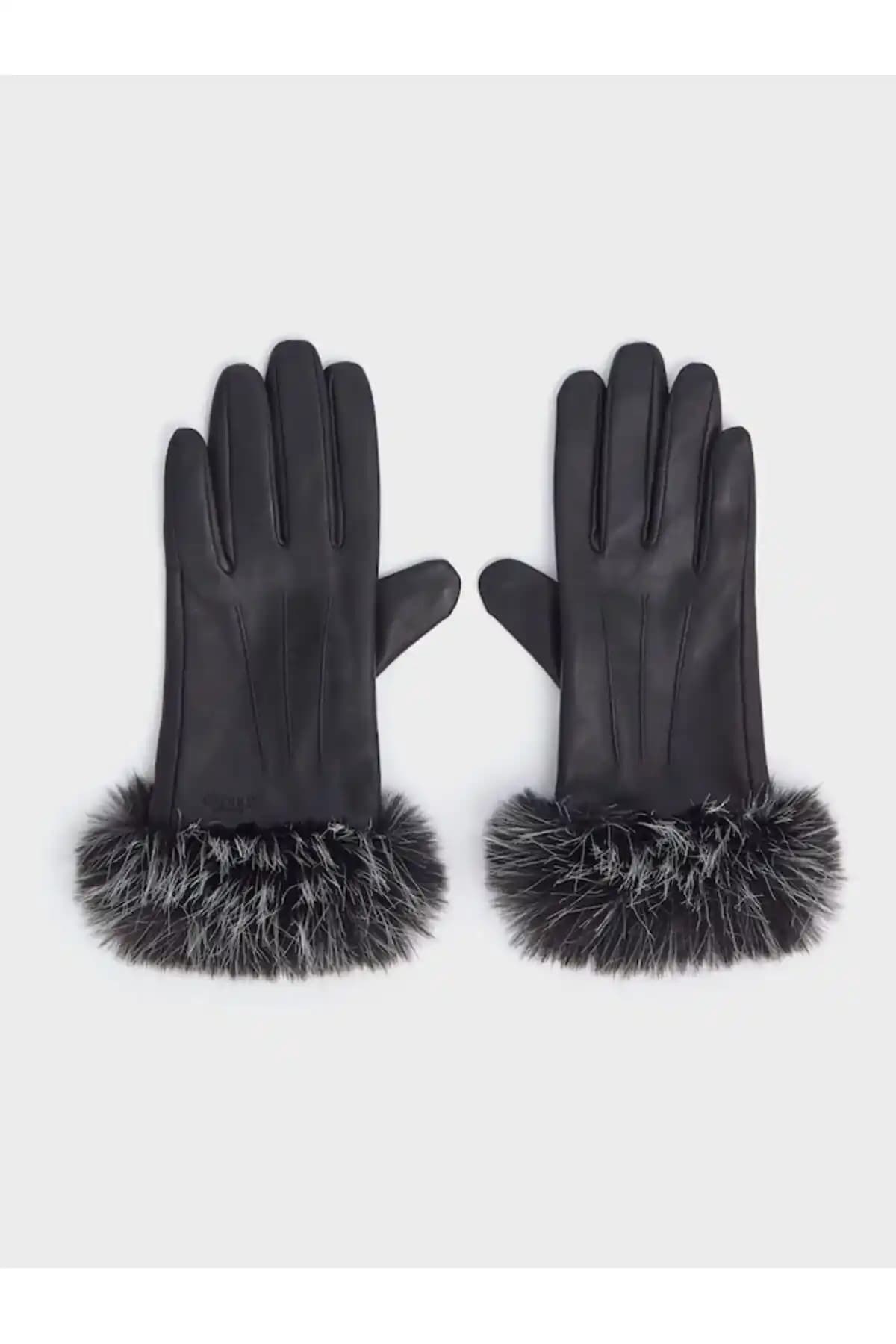 Kışlık Eldivenler: Isı Koruma ve Fonksiyonellik İçin En İyi Seçenekler