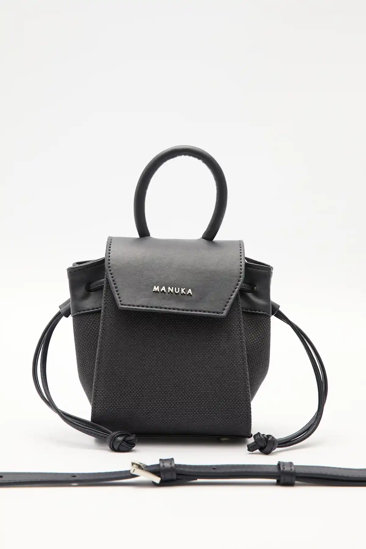 Manuka Kanvas Çanta ve Manuka Balı: Doğal ve Sürdürülebilir Ürünlerin Özellikleri ve Kullanım Alanları