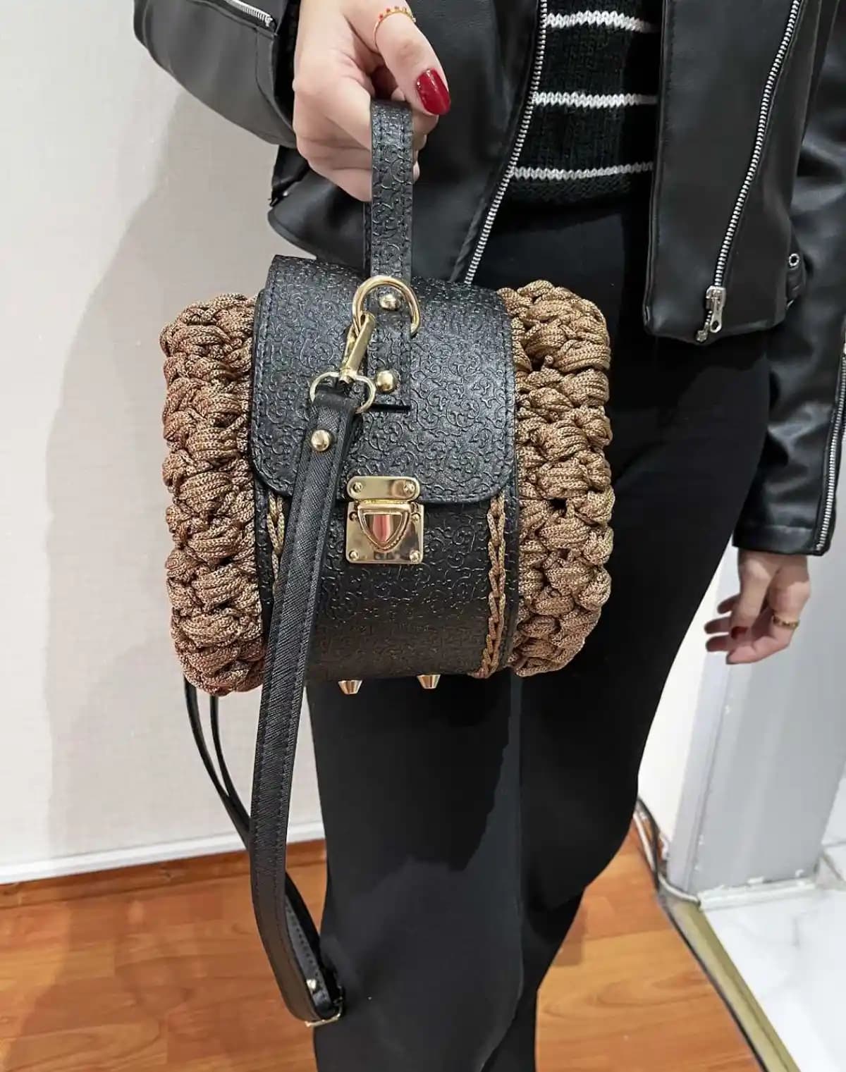 Modern ve Şık Deri Çanta Tasarımları: Malzeme, Trendler ve Kullanım Alanları