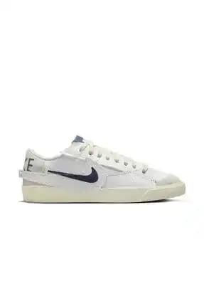 Nike Blazer Erkek Ayakkabısı: Şıklık ve Rahatlığın Modern Buluşması