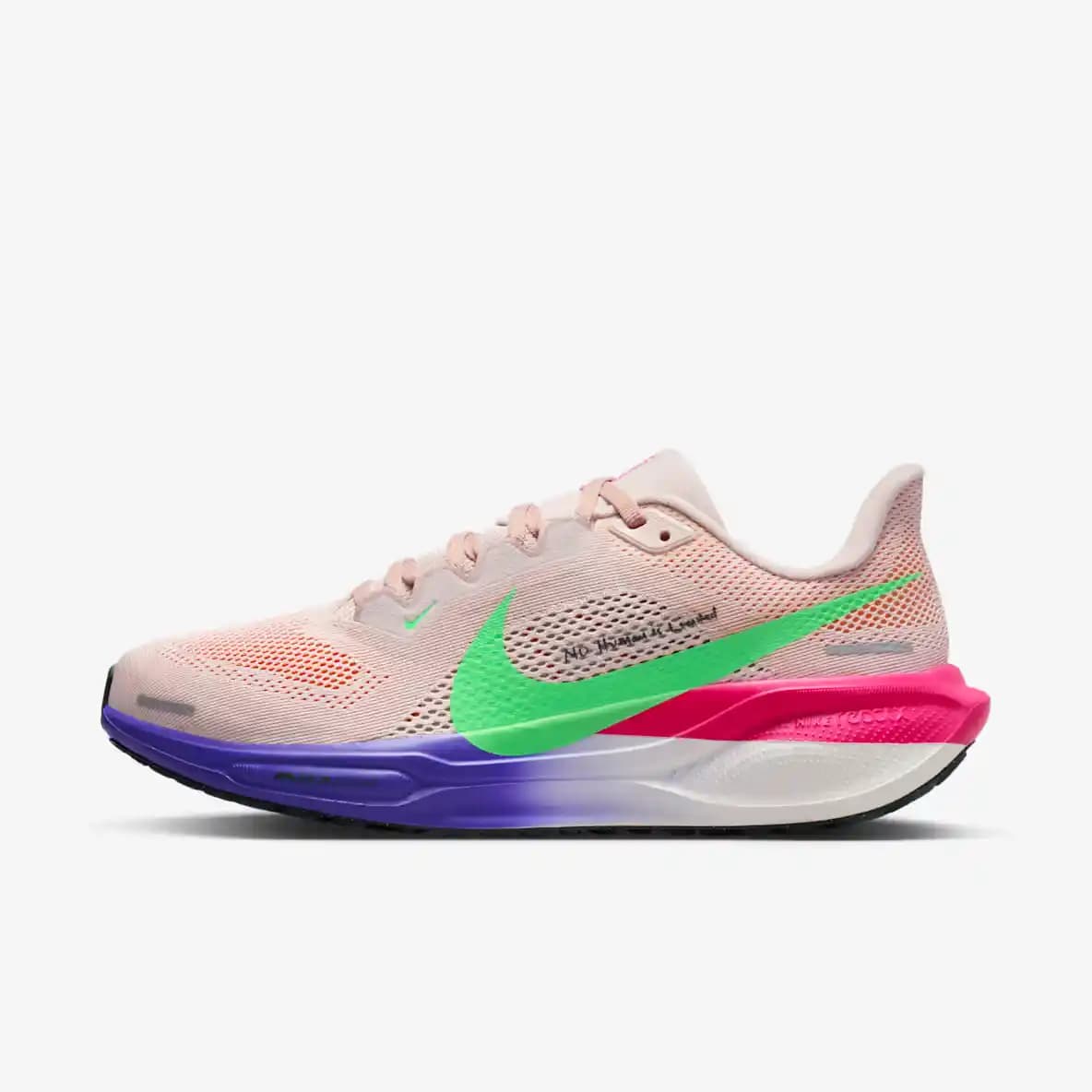 Nike Spor Ayakkabıları Renk ve Performans Çeşitleriyle Geniş Seçenekler Sunar