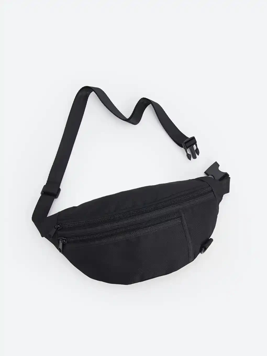 Pratik ve Ayarlanabilir Siyah Bel Çantası Günlük Hayatta Kullanım Kolaylığı Sağlar