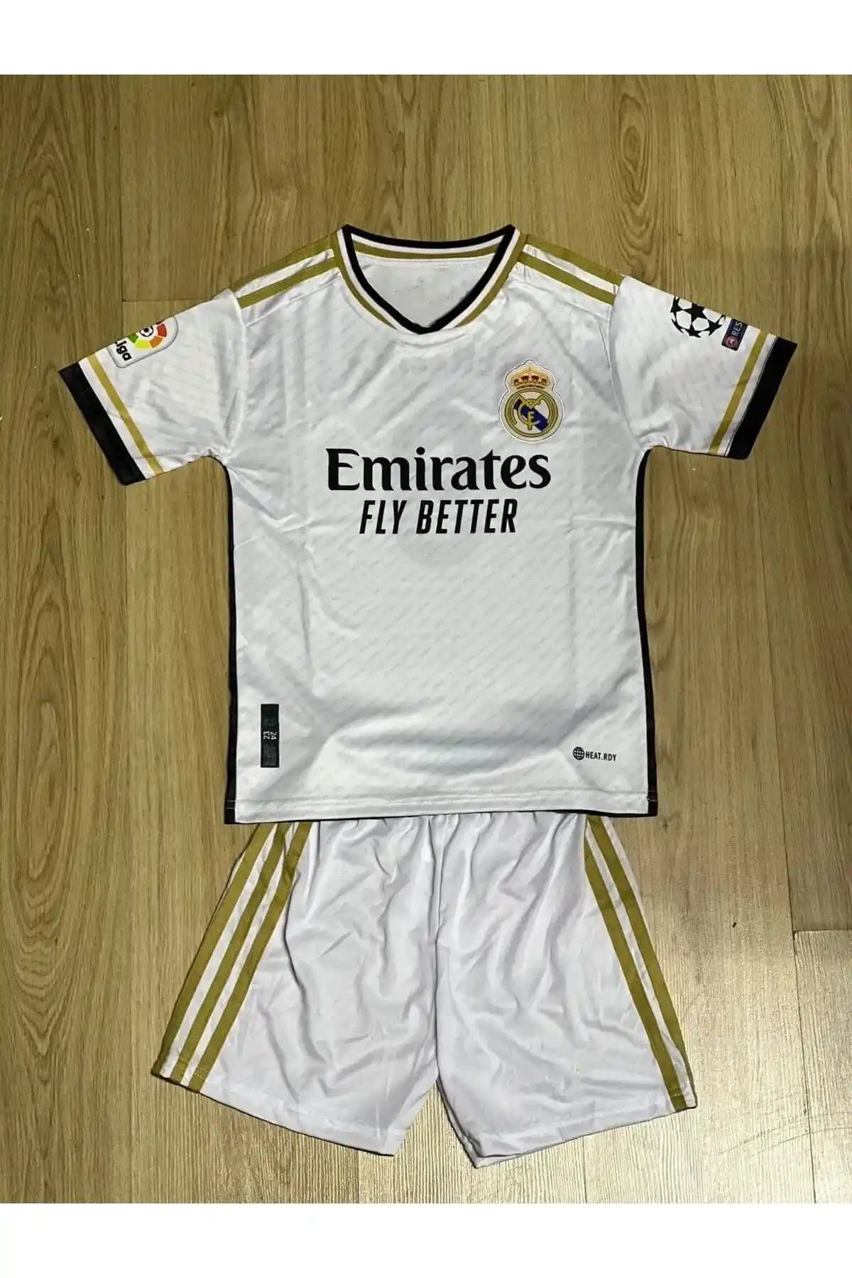 Real Madrid Çocuklar İçin Futbol Forması Modelleri ve Tasarım Özellikleri