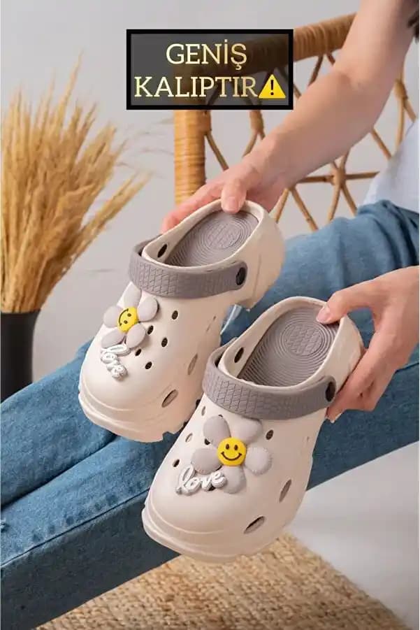 Slipcat Deniz Sabo: Su Geçirmez ve Dayanıklı Denizcilik ve Günlük Kullanım Ayakkabısı