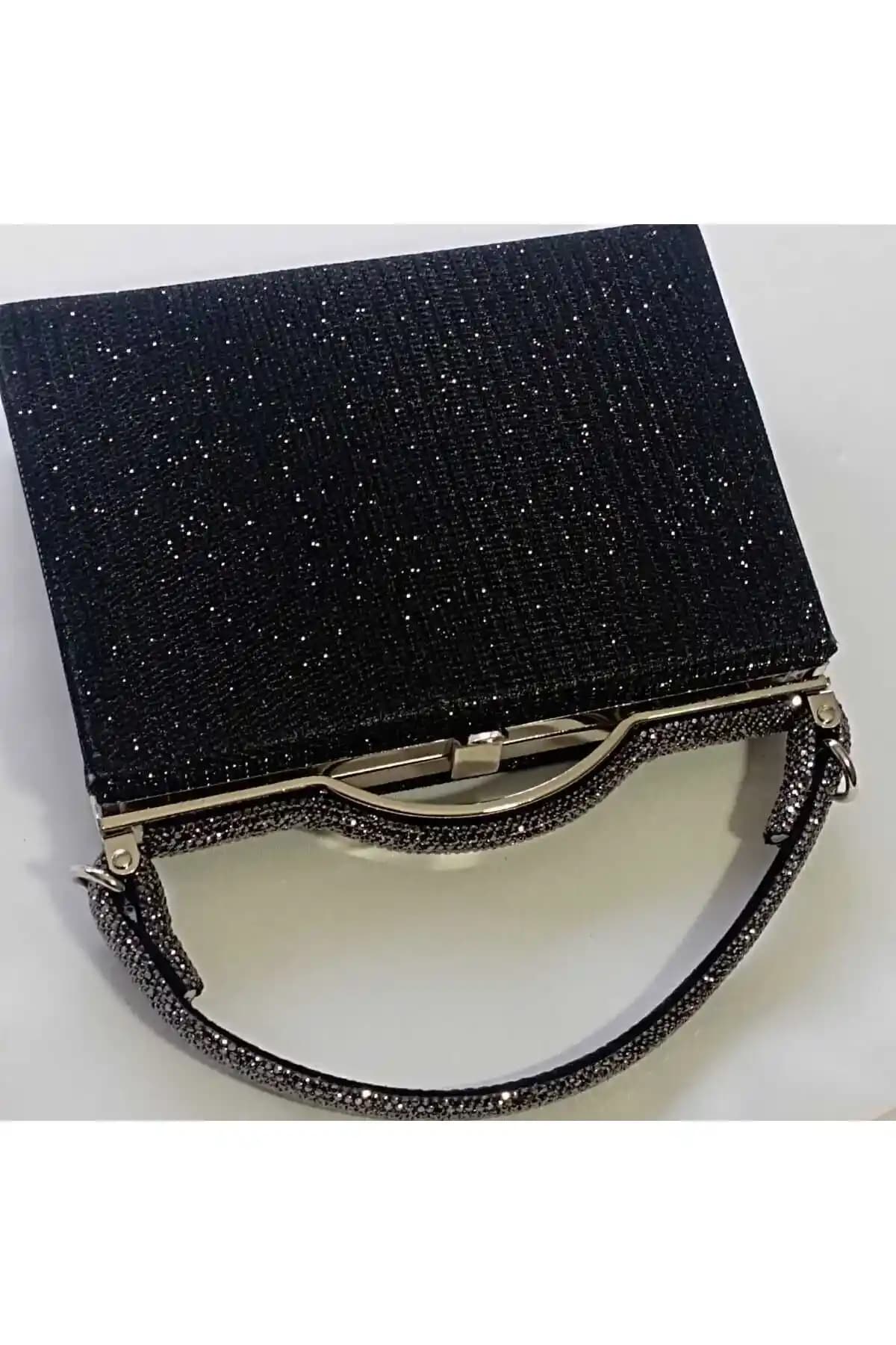 Taşlı Simli Abiye Gece Çantası: Şıklık ve Güvenle Seçenekleriniz Artıyor