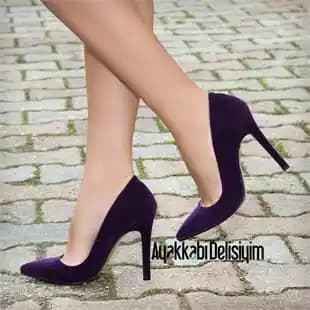 Teknoloji ve Şıklık Bir Arada: Modern Ayakkabı Trendleri ve Ürün Özellikleri