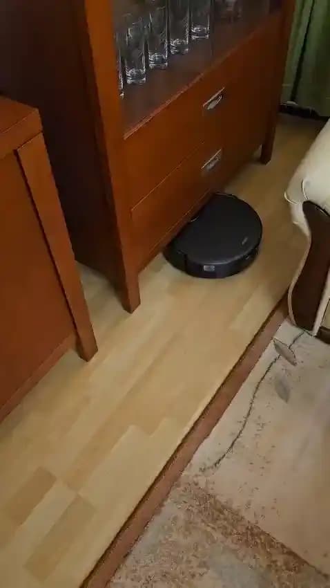 Mova Z60 Ultra Robot Süpürge: Navigasyon Sorunları ve Kullanıcı Deneyimleri Analizi