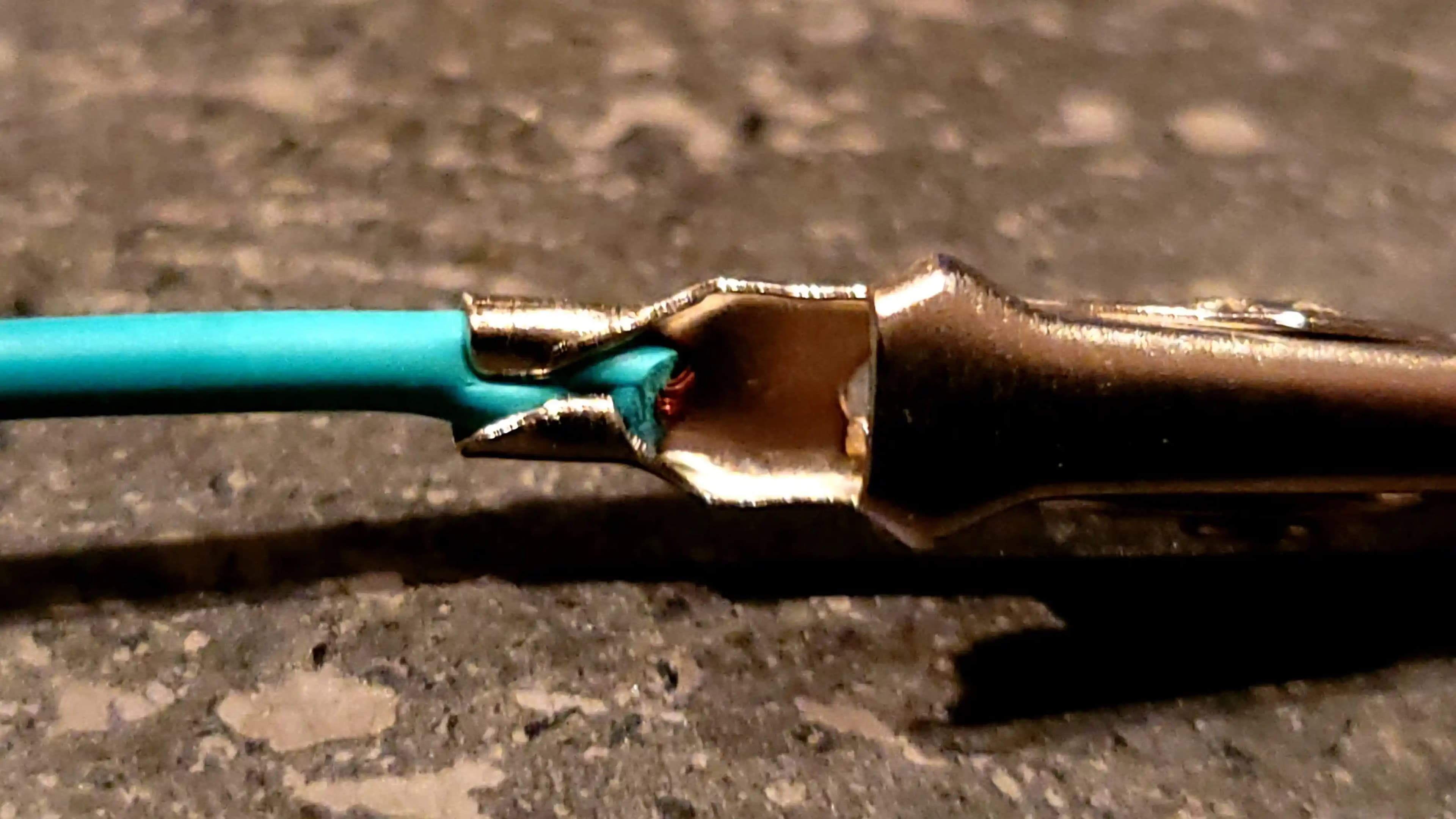 Ucuz Test Kablolarının Riskleri ve Doğru Test Kablosu Seçiminin Önemi