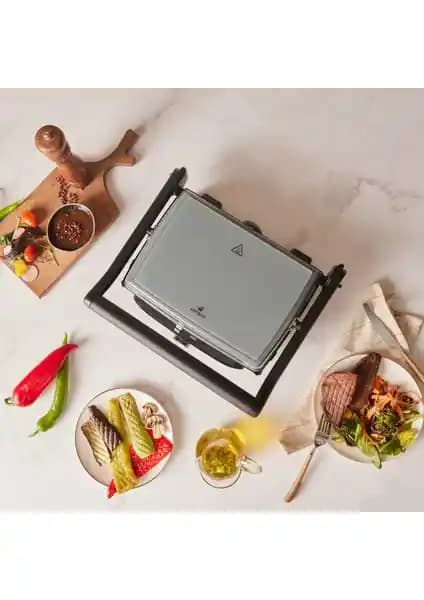 Karaca Gastro Grill Glass Premium 2400W Tost ve Izgara Makinesi Modern Mutfaklar İçin