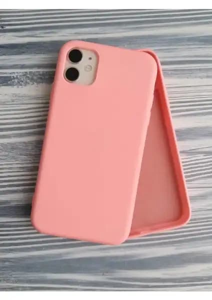 İki iPhone 11 Silikon Kılıfının Özellikleri ve Karşılaştırması 2