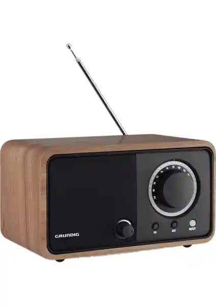 Grundig TR 1200 Meşe Radyo: Retro Tasarım ve Üstün Ses Kalitesiyle Ev Dekorunuza Şıklık Katın