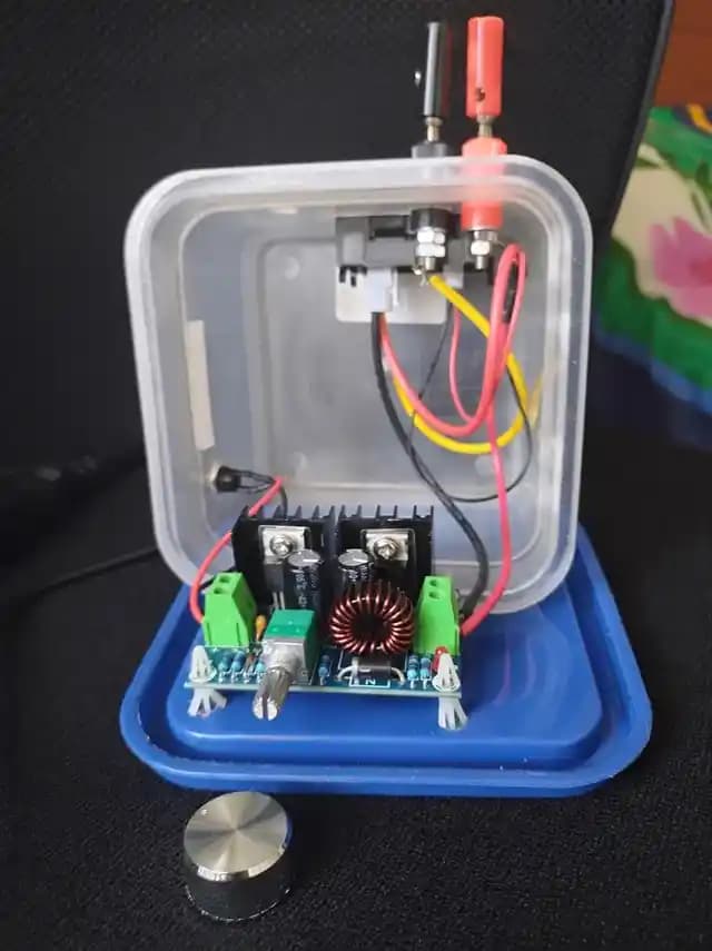 Ekonomik DC Güç Kaynağı Tasarımı ve Breadboard Uygulamaları İçin Pratik Çözümler